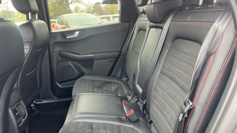 Ford Kuga 1.5 EcoBlue ST-Line 5dr Auto Diesel Estate